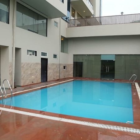 Tulip Le Grand Hotel Udaipur Ngoại thất bức ảnh